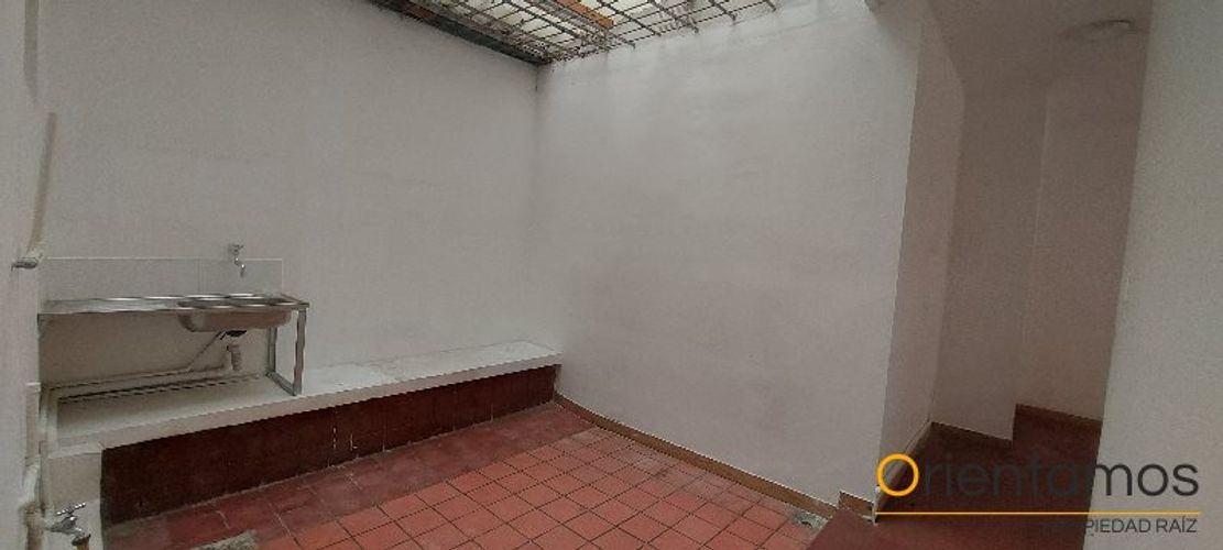 Local en  Arriendo en Laureles, Medellín - Miniatura 10