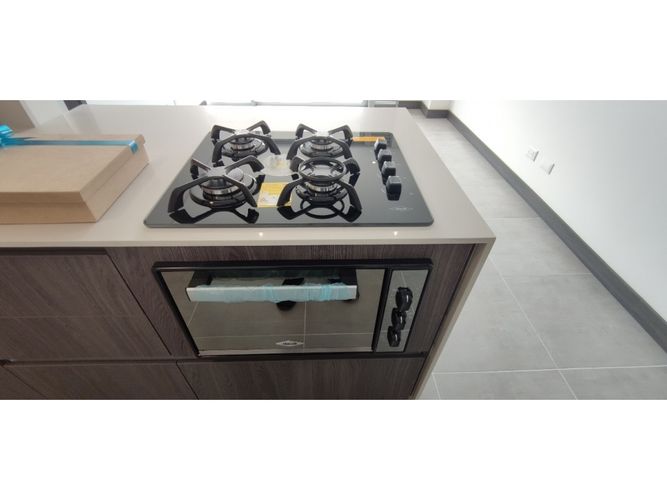 Apartaestudio en  Arriendo en Ciudad del Río, Medellín - Miniatura 4