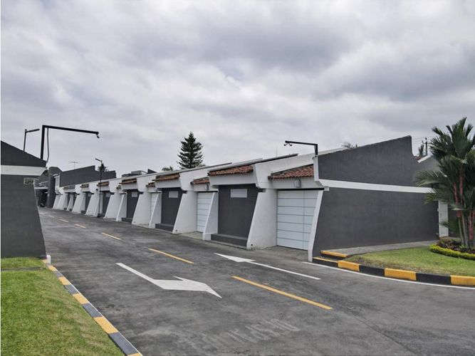 Edificio en  Venta en Acopi, Yumbo - Miniatura 3