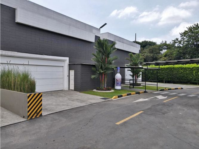 Edificio en  Venta en Acopi, Yumbo - Miniatura 6
