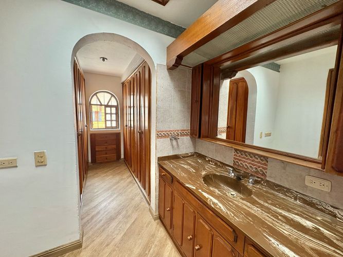Casa en  Arriendo en Pasadena, Bogotá - Miniatura 3