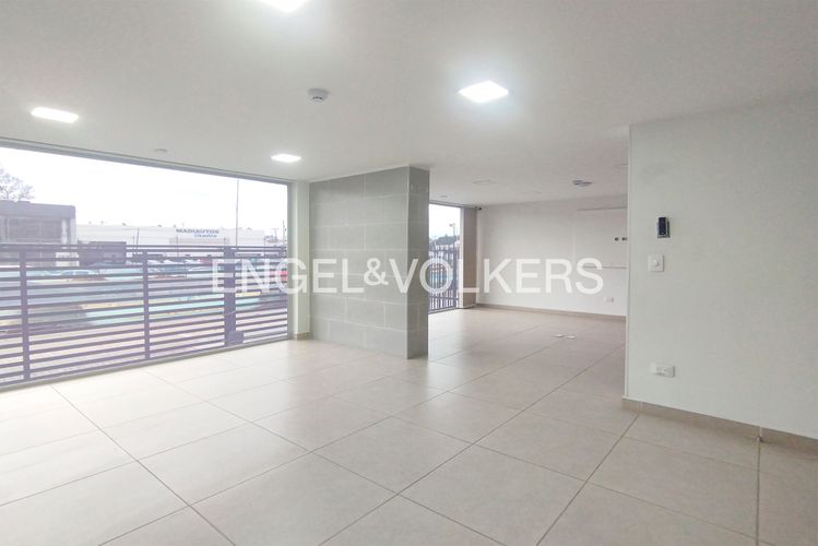 Edificio en  Arriendo en Niza, Bogotá - Miniatura 2
