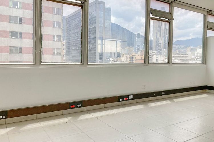 Oficina en  Arriendo en San diego, Bogotá - Miniatura 2