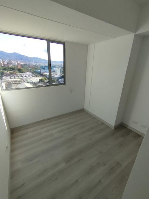 Apartamento en  Arriendo en Ciudad del Río, Medellín - Miniatura 10