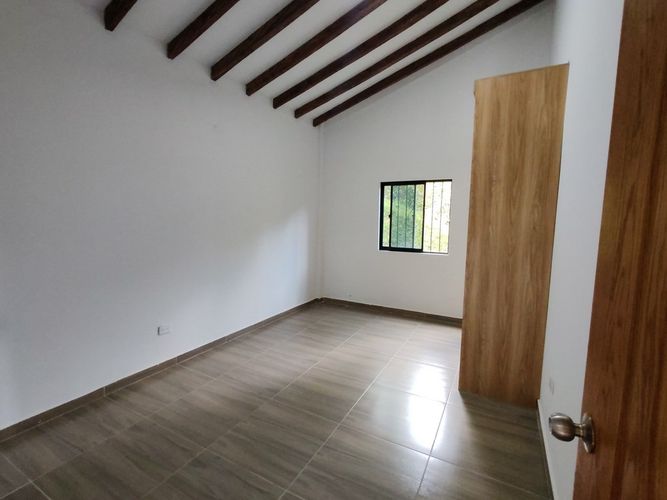 Finca en  Arriendo en Chaparral, Guarne - Miniatura 10