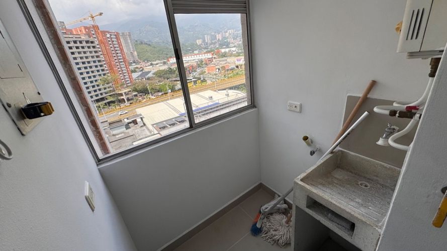 Apartamento en  Arriendo en Monteazul, Sabaneta - Miniatura 8