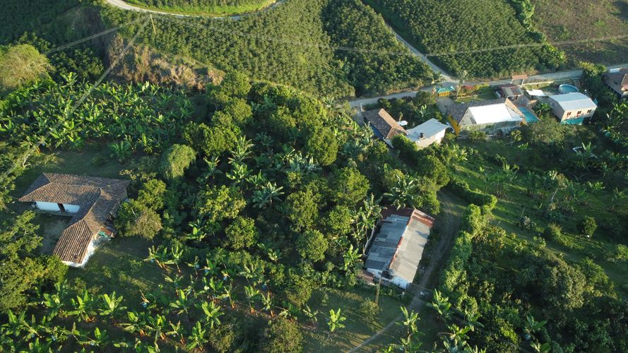 Finca en  Venta en La capilla, Santa rosa de cabal - Imagen 1
