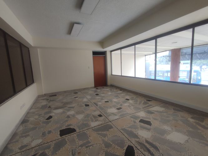 Edificio en  Arriendo en Niza, Bogotá - Miniatura 11