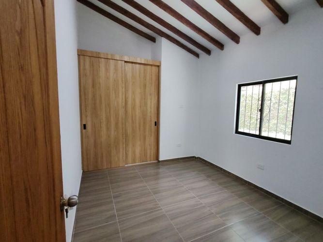 Finca en  Arriendo en Chaparral, Guarne - Miniatura 11