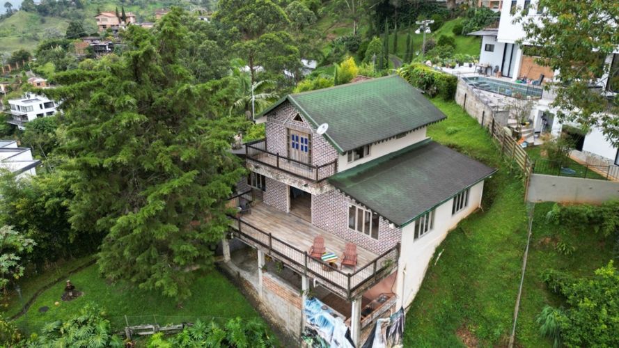 Casa en  Arriendo en Loma de la Doctora, Medellín - Imagen 1