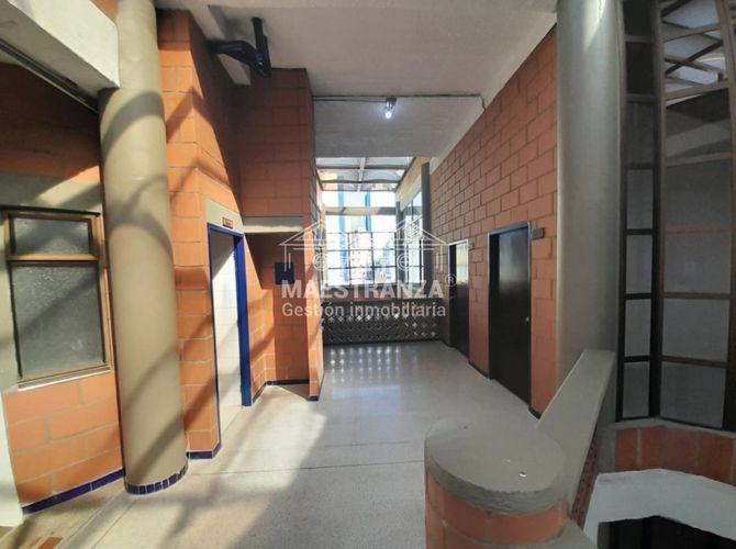 Edificio en  Arriendo en La candelaria, Medellín - Imagen 1