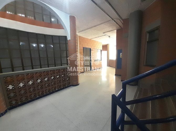 Edificio en  Arriendo en La candelaria, Medellín - Miniatura 2