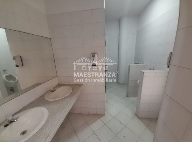 Edificio en  Arriendo en La candelaria, Medellín - Miniatura 6