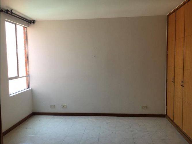 Apartamento en venta en Valle del Lili, Cali - Miniatura 13