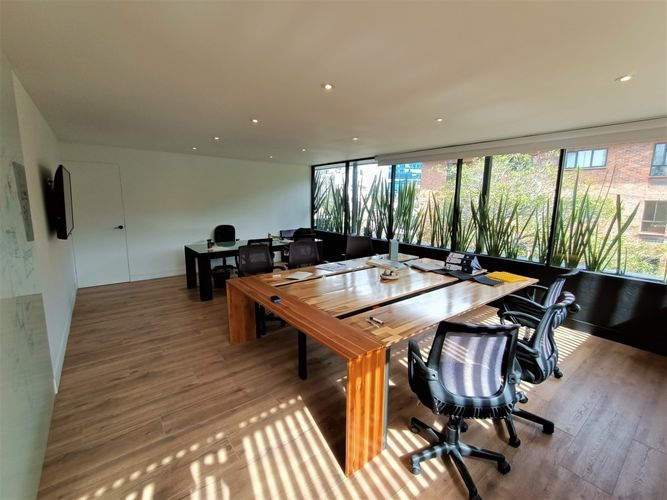Edificio en  Arriendo en Santa ana occidental, Bogotá - Miniatura 4