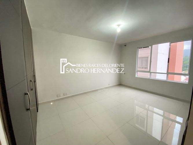 Apartamento en  Venta en Conjunto residencial mediterrane santorine, Floridablanca - Miniatura 9