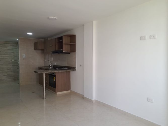 Apartamento en  Arriendo en Puerto Madero, Girón - Miniatura 3
