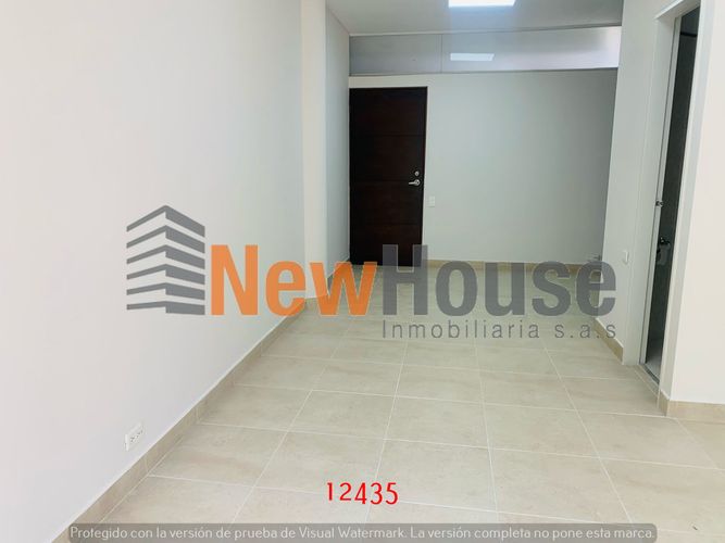 Oficina en  Arriendo en Milla de Oro, Medellín - Miniatura 5