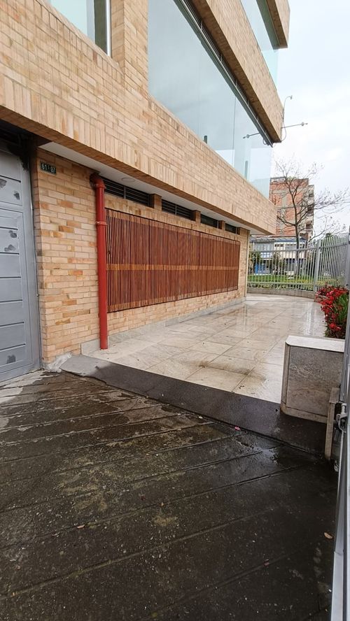 Edificio en  Arriendo en San luis, Bogotá - Miniatura 2