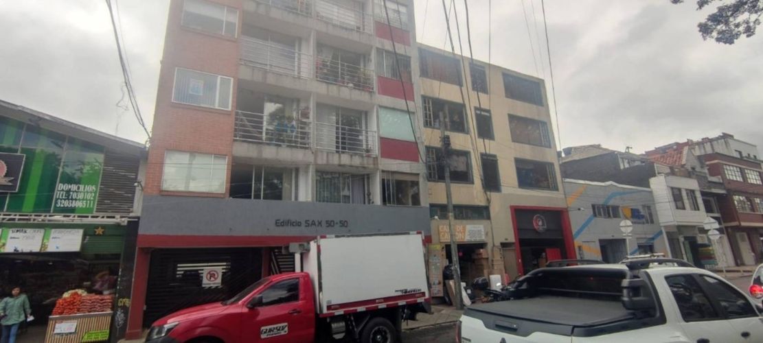 Apartaestudio en  Venta en Galerias, Bogotá - Imagen 1