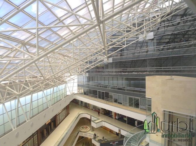 Oficina en  Arriendo en Centro Comercial Santafé, Bogotá - Miniatura 7