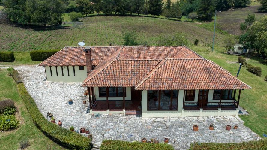 Finca en  Venta en El rodeo, La calera - Miniatura 3