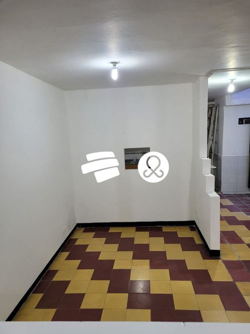 Apartamento en  Venta en Loma del Indio, Medellín - Miniatura 3