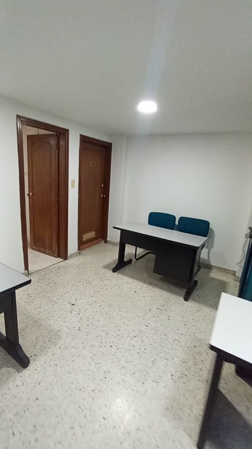 Oficina en  Arriendo en Versalles, Cali - Miniatura 8
