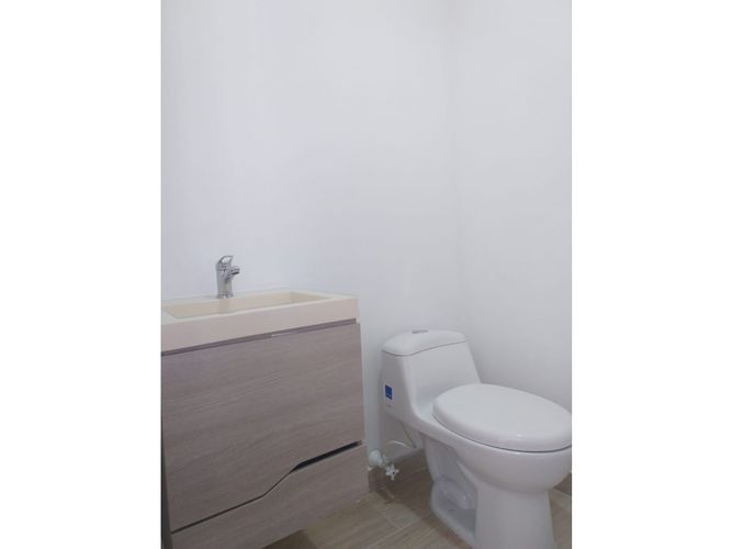 Oficina en  Arriendo en El Poblado, Medellín - Miniatura 10