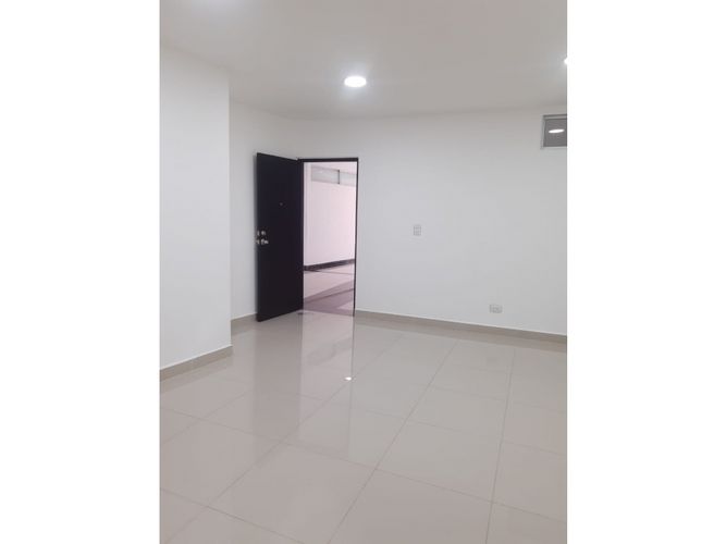 Oficina en  Venta en Niquia, Bello - Miniatura 6