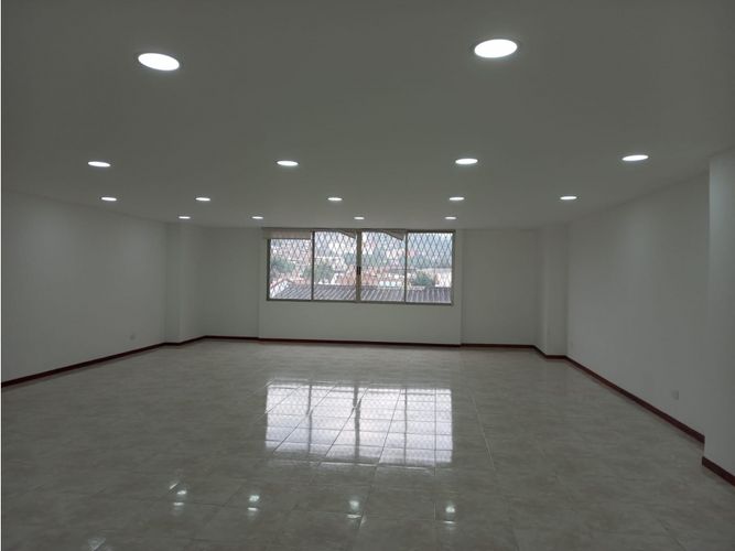 Edificio en  Arriendo en Versalles - Miniatura 15