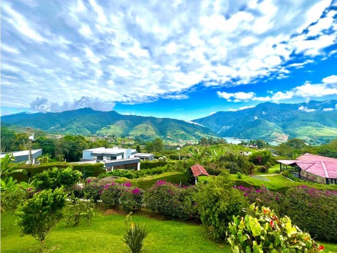 Finca en  Venta en Restrepo - Miniatura 8