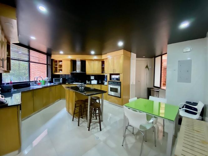Apartamento en venta en Santa barbara alta, Bogotá - Miniatura 11