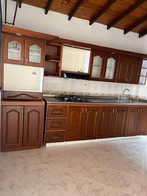 Casa en  Arriendo en Cabañitas, Medellín - Miniatura 5