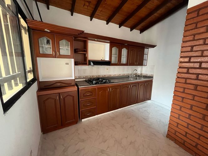 Casa en  Arriendo en Cabañitas, Medellín - Miniatura 7