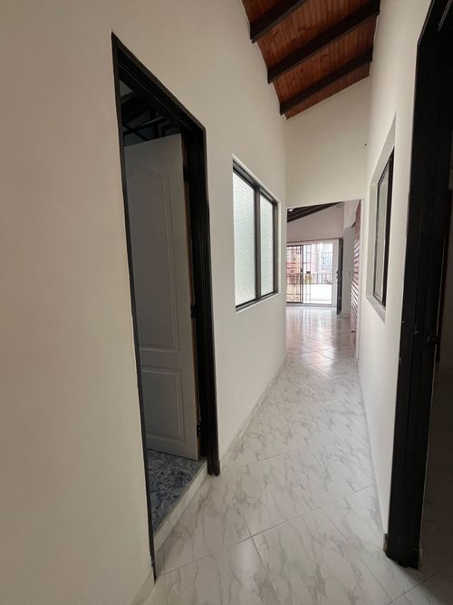 Casa en  Arriendo en Cabañitas, Medellín - Miniatura 9