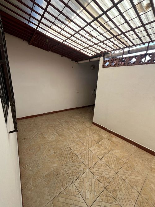 Casa en  Arriendo en Cabañitas, Medellín - Miniatura 14