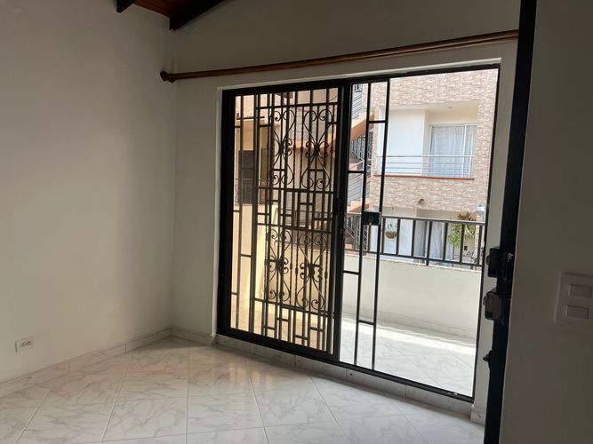 Casa en  Arriendo en Cabañitas, Medellín - Miniatura 16