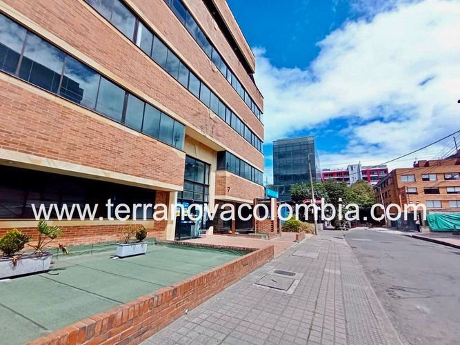 Edificio en  Arriendo en Chico norte, Bogotá - Imagen 1
