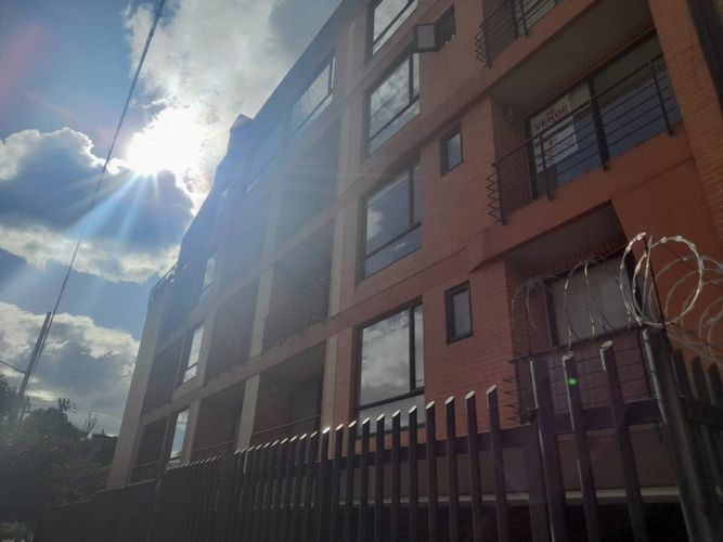 Edificio en  Venta en Pasadena, Bogotá - Miniatura 2
