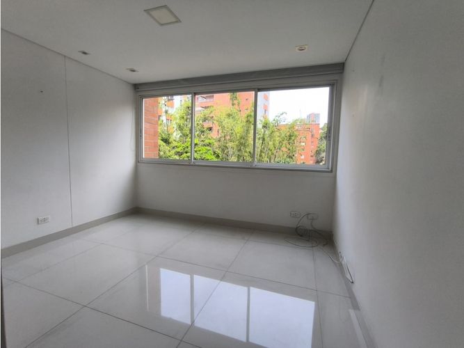 Apartamento en  Venta en Castropol, Medellín - Miniatura 7