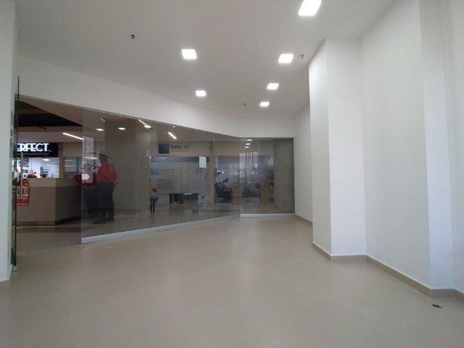 Local en  Arriendo en La candelaria, Medellín - Miniatura 5