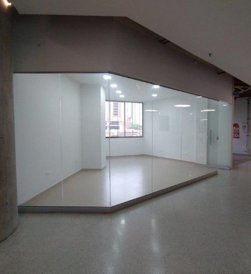 Local en  Arriendo en La candelaria, Medellín - Miniatura 8