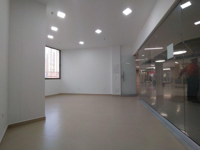 Local en  Arriendo en La candelaria, Medellín - Miniatura 10