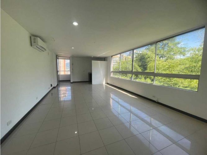 Oficina en  Arriendo en Las lomas no.1, Medellín - Miniatura 5