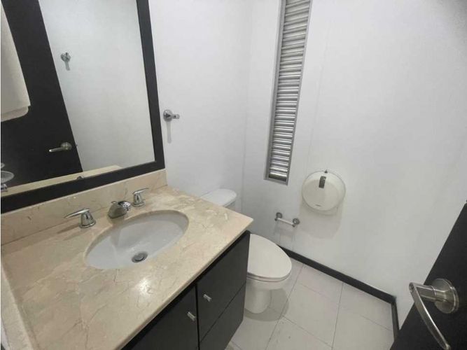 Oficina en  Arriendo en Las lomas no.1, Medellín - Miniatura 12