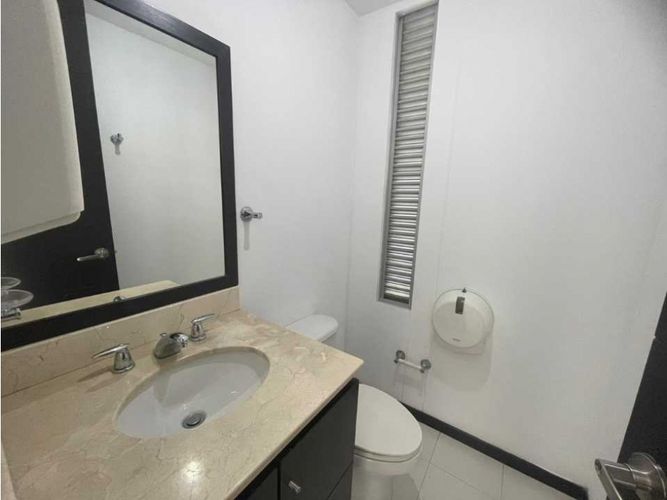 Oficina en  Arriendo en Las lomas no.1, Medellín - Miniatura 13