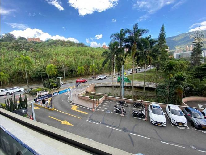 Oficina en  Arriendo en Las lomas no.1, Medellín - Miniatura 14