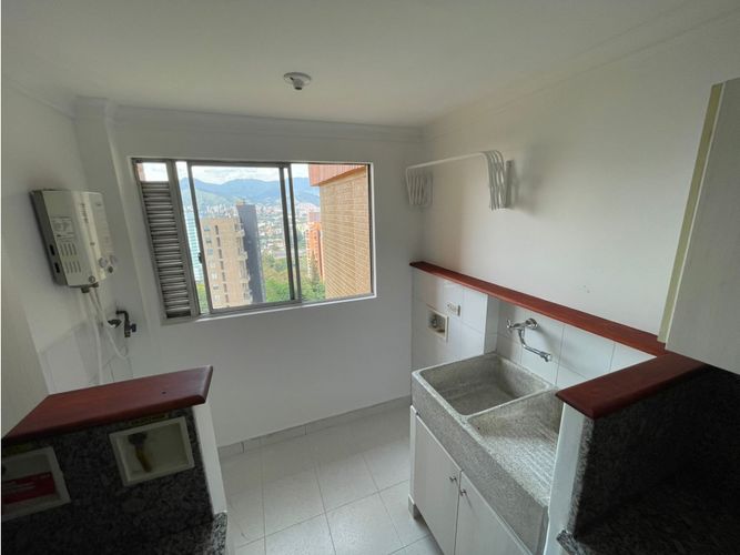 Apartamento en  Arriendo en Castropol, Medellín - Miniatura 16