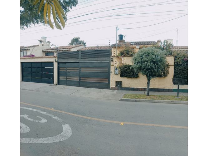 Casa en  Venta en Usaquen, Bogotá - Imagen 1